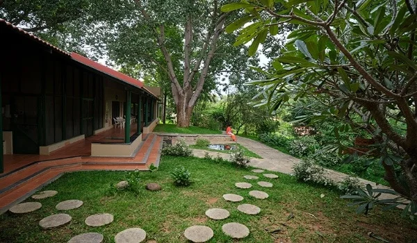 Featured Image of The Valley School